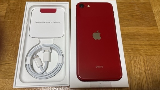 取引中 送料込み！未使用iPhoneSE3第3世代128GBレッド