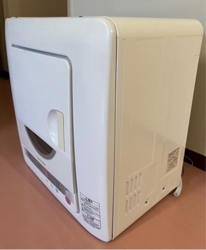 衣類乾燥機です。