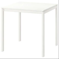 IKEAのテーブル　MELLTORP 75x75