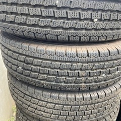 (バリ溝)145/80R12 スタッドレス4本　１２インチ　軽ト...