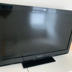 テレビ　32型　2011年製