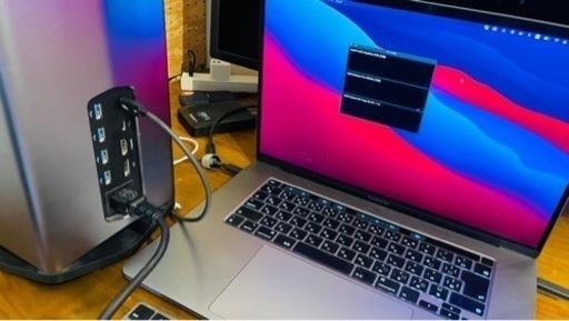 Blackmagic eGPU Pro (Radeon RX Vega 56) | loja.tropobella.com.br