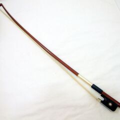 メンテ済み 鈴木バイオリン 美品 4/4 チェロ 2018年 No72 未使用 弓 ケース ほぼ未使用 未使用 弓 ケース 状態良好 新品本体価格52万円弦新品交換済み 状態良好 愛知県清須市 手渡し 試奏可能 全国発送対応 管理K7308