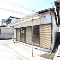 【栄アパート部屋番号：Ｄ  】生活便利な立地！コンビニ徒歩3分の平屋♪杉並木からスグ！コンビニ・ドラッグストア・銀行・スーパー徒歩圏内☆2部屋ある平屋で使い勝手ＧＯＯＤ◎まずはお問い合わせ下さい♪の画像