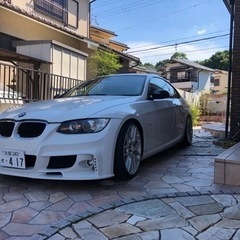 BMW 320I クーペ