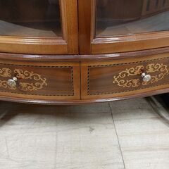 【愛品倶楽部柏店】東信商会　イタリア製　ガラスキャビネット　４３０４　