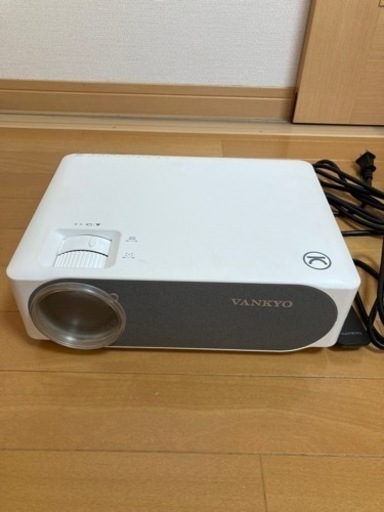 (値下)VANKYO V630 プロジェクター　中古