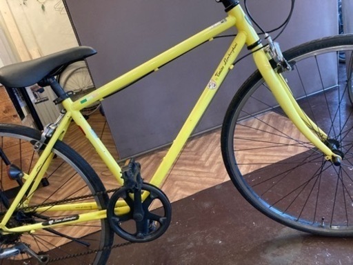 ランボルギーニ】700×28c 6段変速 クロスバイク イエロー