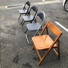 期間限定　折りたたみパイプ椅子　折りたたみ木製椅子　合計4点