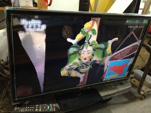 ●パナソニック 32型 液晶テレビ ビエラ TH-L32C6　リモコン付き