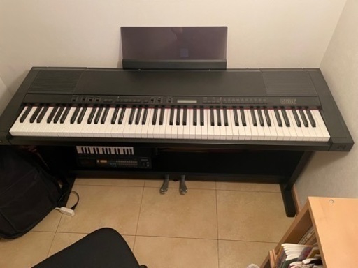 受渡者決定　フル鍵盤　電子ピアノ　KORG