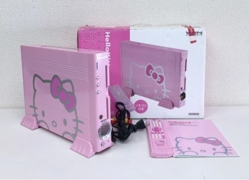 IPK-224 美品 ハローキティ 縦型ポータブルDVDプレーヤー 30AVHK-DVDS 希少品 2004年製 ピンク