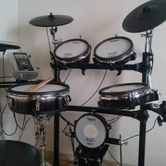 メッシュ素材のシンセドラム