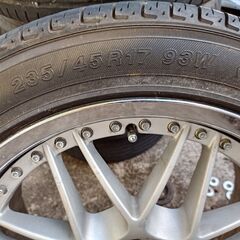 ワイザー　メッシュホイール 17インチ114.3 5H　オフセット不明　4本