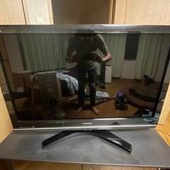 ジャンク品　部品取り　東芝　REGZA 液晶テレビ37インチ