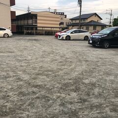 松阪市中央町　月極駐車場【4,400円】