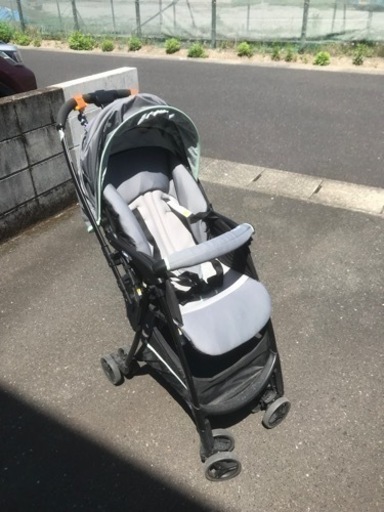 ベビーカー　アカチャンホンポ　グレコ　シティゴー