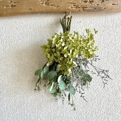 アナベルユーカリスワッグ