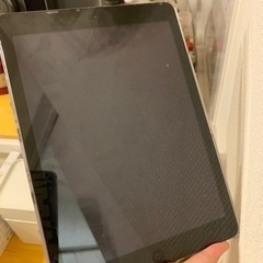 【済】iPad Air 1世代(16GB)Wi-Fiモデル【取り...