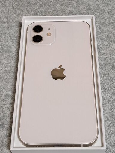 iPhone12 64GB ホワイト 【相談中】