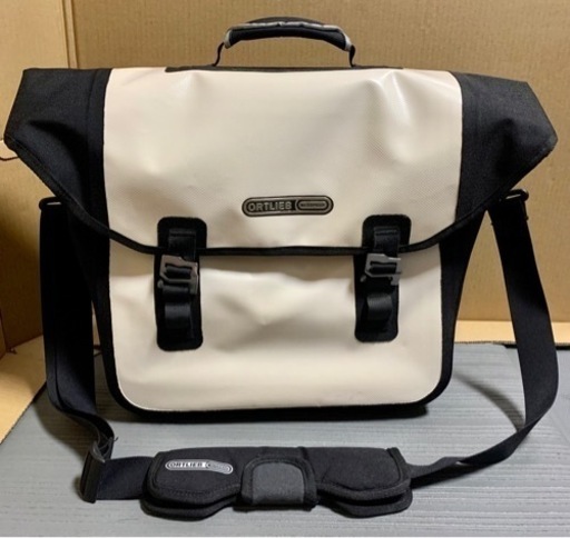 オルトリーブ　自転車　サイドバッグ　18L