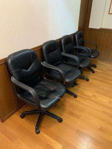【引取り限定】麻雀用回転椅子　４脚セット
