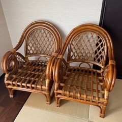 籐の椅子　2個