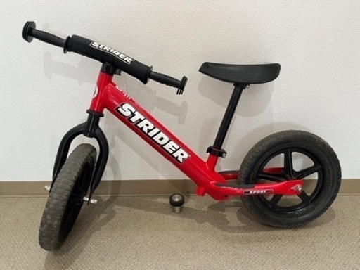 ストライダー STRIDER スポーツ 12インチ レッド 付属品付き