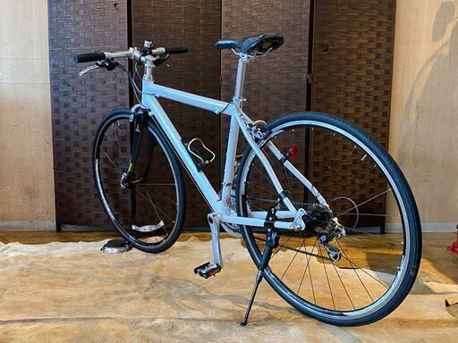 □RALEIGH RF-7 ラレー 18速 ホワイト アルミフレーム クロスバイク 
