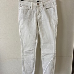 美品 GAP 白スキニーデニム S