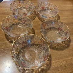 ガラス皿　5つセット