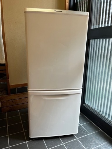 終了【値下げ】【中古】2013年製 パナソニック冷蔵庫 NR-B145W - 家電