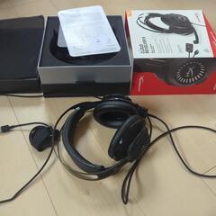 HyperX Cloud Revolver S ゲーミングヘッド...