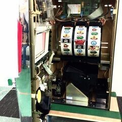 ハクション大魔王 スロット 実機 スロット台 パチスロ メダル・鍵付き メダル稼働機