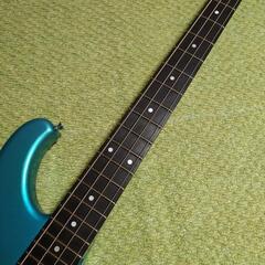 日本製ショートスケール エレキベース TUNE Phoenix MK-4S Mahogany Pelham Blue