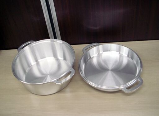 未使用品 無水鍋 24㎝ 広島アルミニウム工業 鍋つかみ レシピ本