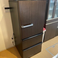 AQUA 冷蔵庫　木目調ブラウン