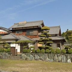 広々とした日本式邸宅