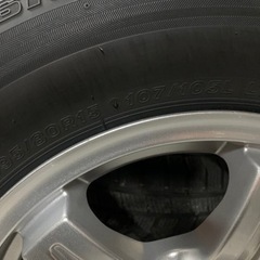 ハイエースホイール4本セット現在商談中