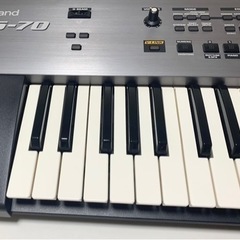 Roland RS-70 シンセサイザー　61鍵盤