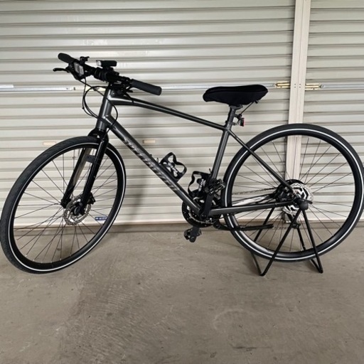 SPECIALIZED スペシャライズド SIRRUS  DISC 2018 クロスバイク シラス