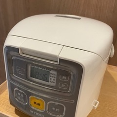 【決まりました】アイリスオーヤマ　炊飯器　3合