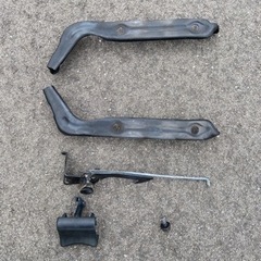 希少200系クラウンロイヤル純正グリル