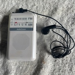 オームRAD-P122N-Wポケットラジオ、ホワイト