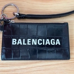 BALENCIAGA パスケース ，売り切りたいので下げれるとこ...