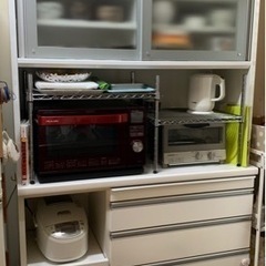 カップボード　食器棚（7/21以降〜）（お取引決定済）