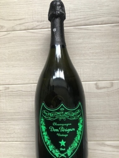 (再入荷)定価40000円程　ドンペリルミナス　未開栓