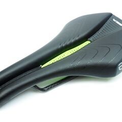 Nintendo Switch 本体とコントローラーASTVTE 「アスチュート」 SEALITE-VT サドル