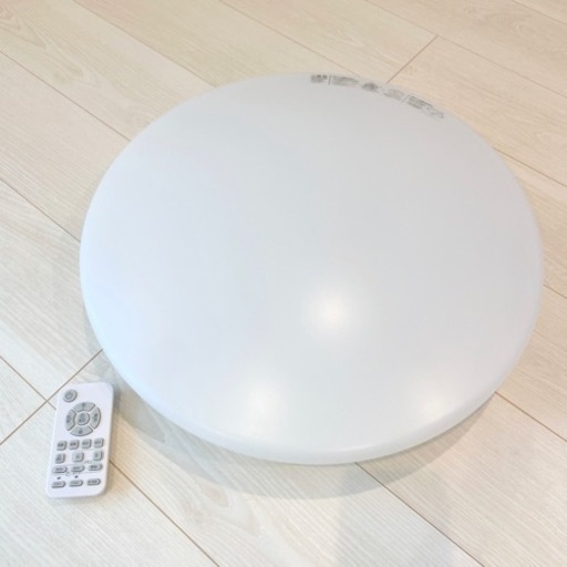 【決まりました】ニトリ LEDシーリングライト 調光 リモコン付き 6畳