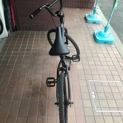 24インチ　BMX風　ノーパンクタイヤ　ブラック